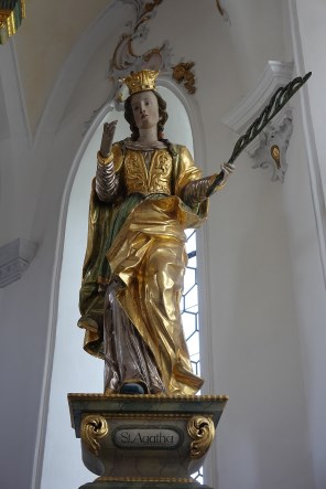 카타니아의 성녀 아가타_photo by Edelmauswaldgeist_in the Church of the Visitation of the Virgin Mary in Unterhausen_Germany.jpg